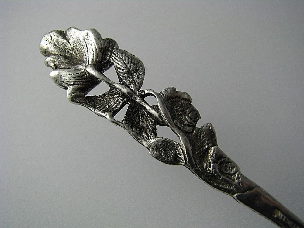 SOLID SILVER PIE SERVER CAKE SERVING 800Silver Rose Pattern Hazorfim Israel 1960