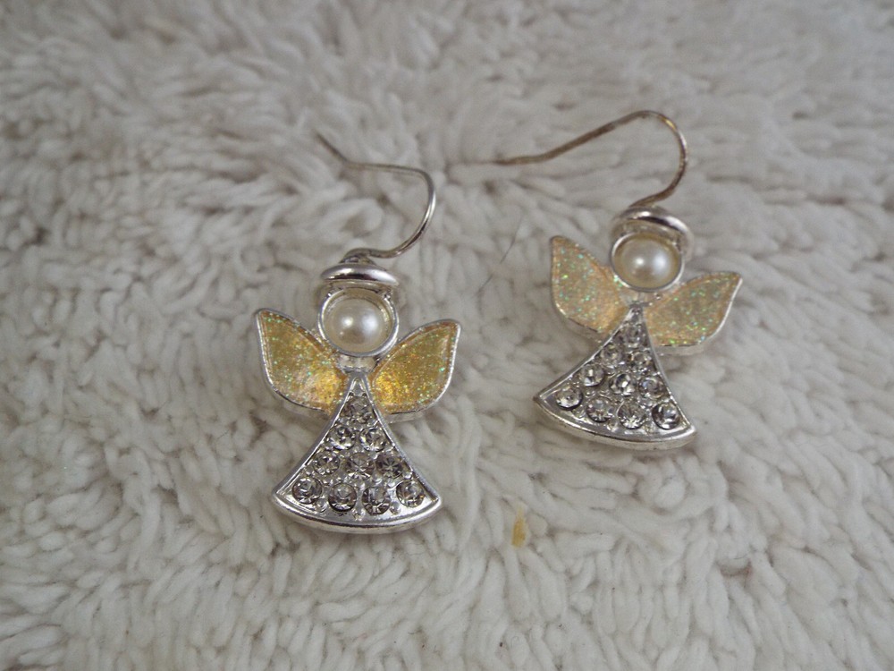 Silvertone Yellow Angel Pierced Earrings (A32)