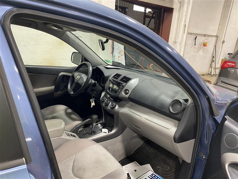 Used Automatic Transmission Shift Lever Assembly fits: 2006 Toyota Rav4 Grade A
