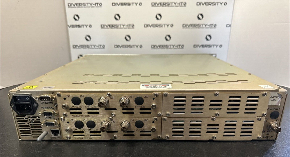 MM200 Multi-Rate Microwave Modem