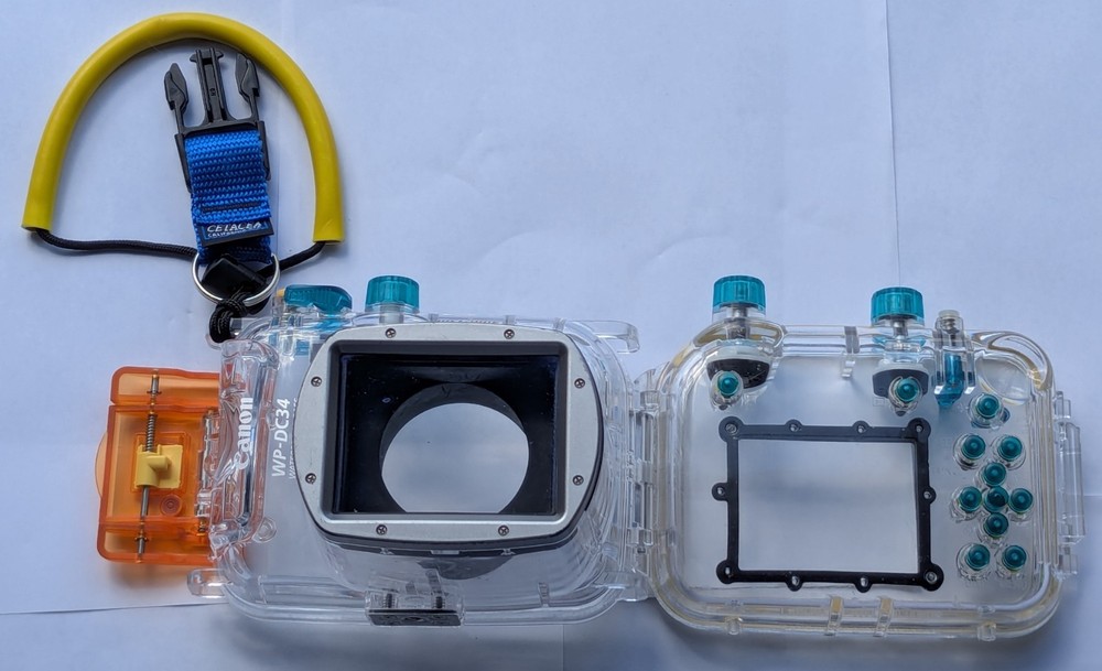 Canon WP-DC34 Underwater Housing for PowerShot G12 – Boxed w/ Diffuser