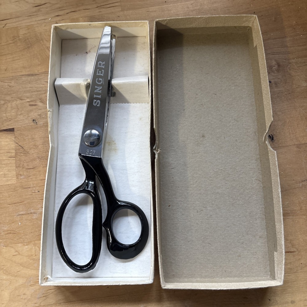 Singer Pinking Shears Model 307