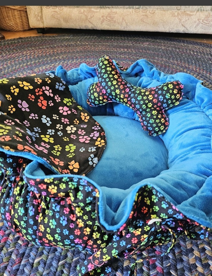 Hand crafted beautiful pet bed