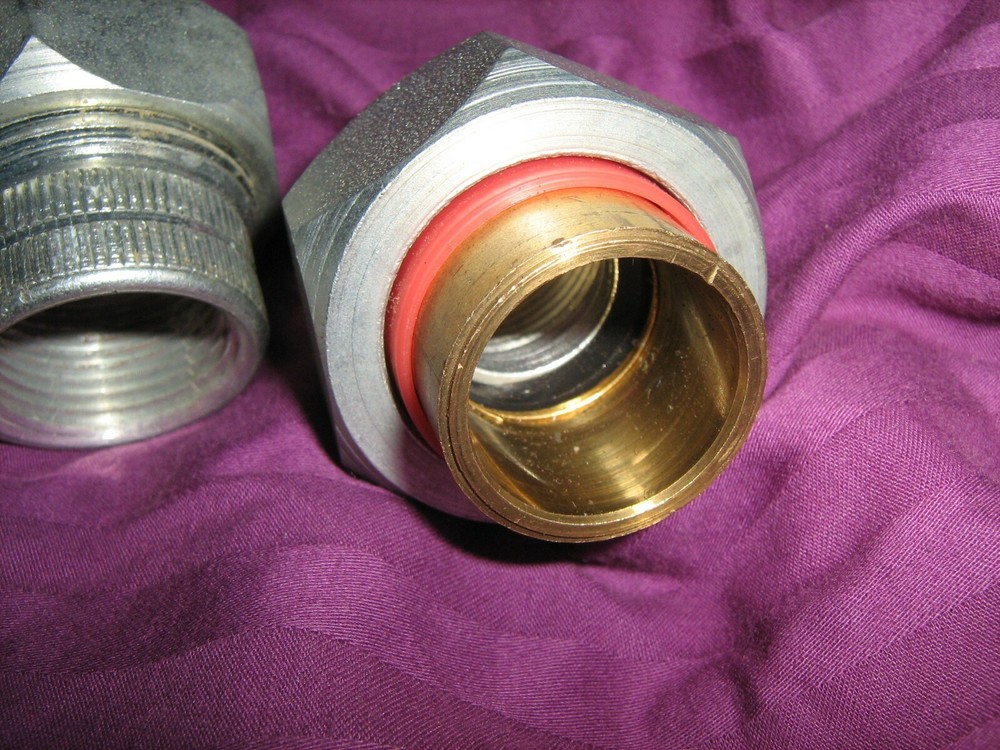 LOT OF (4) EPCO Di-Electric Union 3/4" Sweat X 3/4" Pipe New Condition Surplus