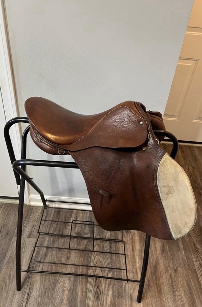 17" Stubben Siegfried all purpose saddle