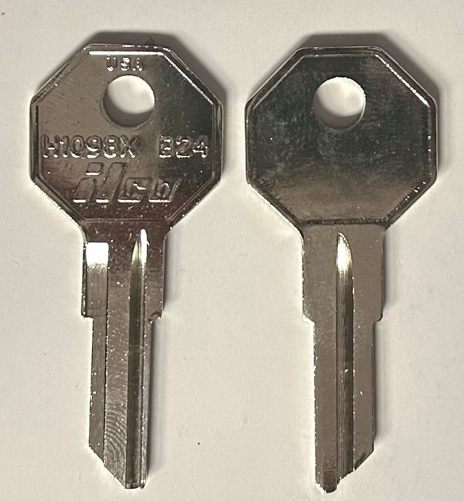 Ilco B24 H1098X Chrysler Key Blank uncut (1 Pc)