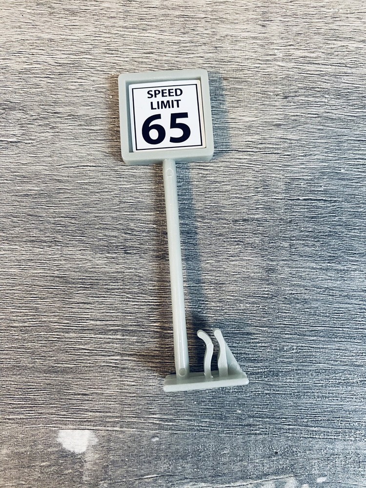 6 Plastic Miniature Road Signs