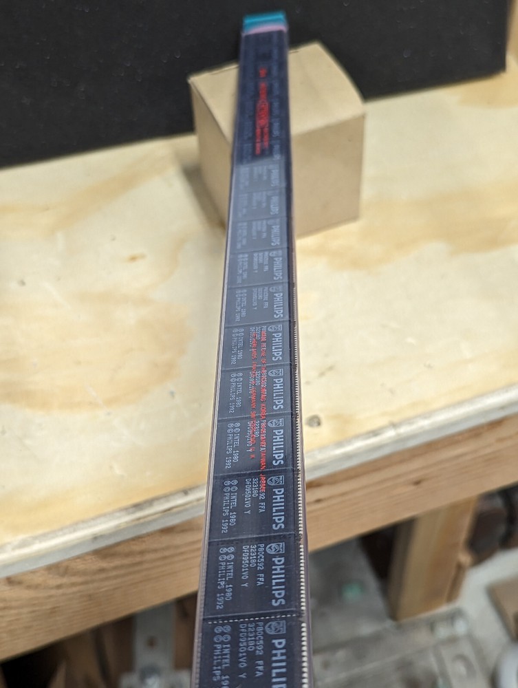 Philips 8-bit microcontroller 18 pack P80C592