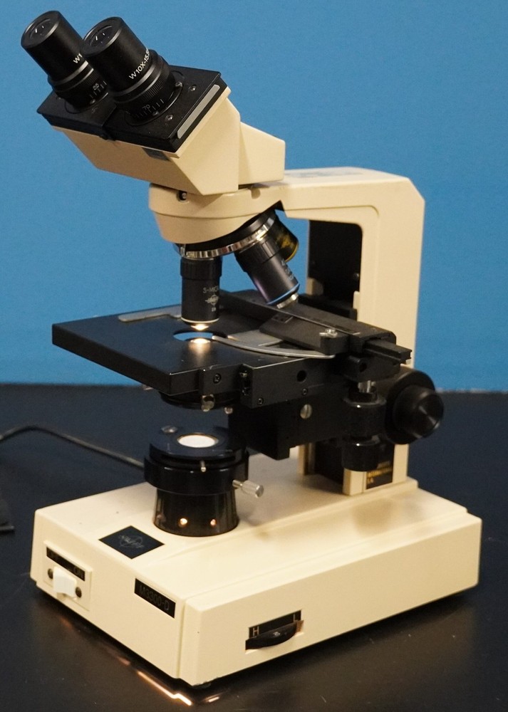 Swift Microscope M3300-D [Used]