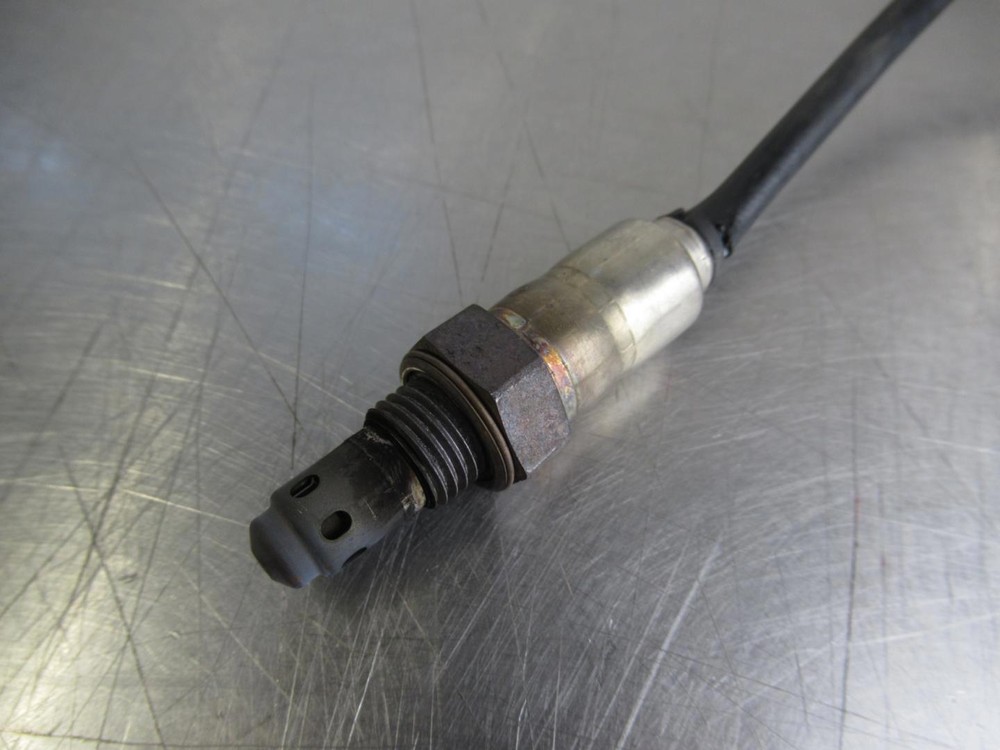 EB1407 2019 19 KTM SMC R 690 LAMBDA OXYGEN O2 SENSOR