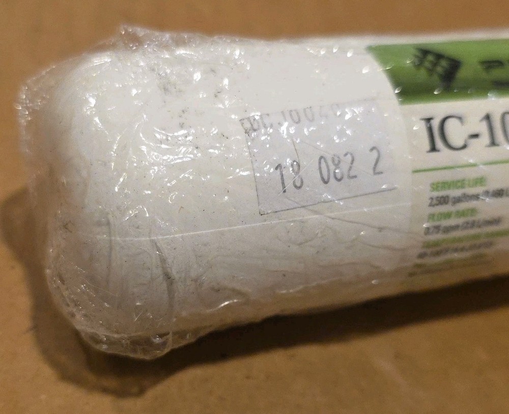 Pentek IC-101L Inline Coconut Carbon Water Filter 1/4 NPT - Pre/Post RO Membrane