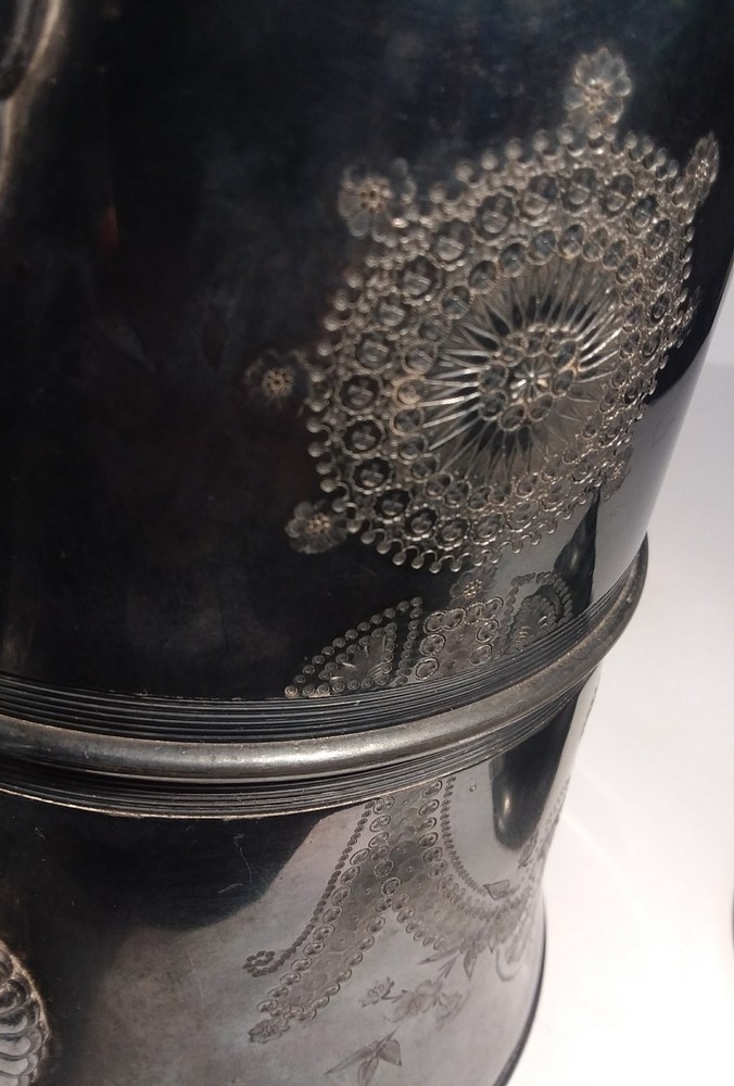 Reed Barton Ice Water Pitcher Seamless Lining Etched Silverplate Decorative Only