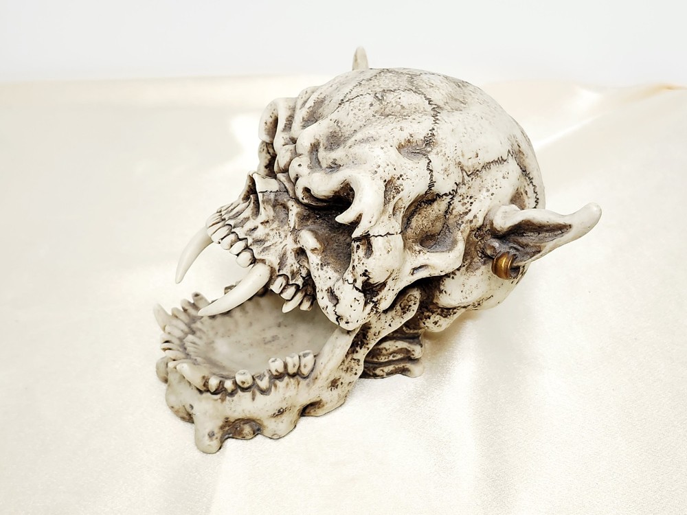 Summit Collection - The Skull Collection Resin Devil Demon Orc Skull 4982
