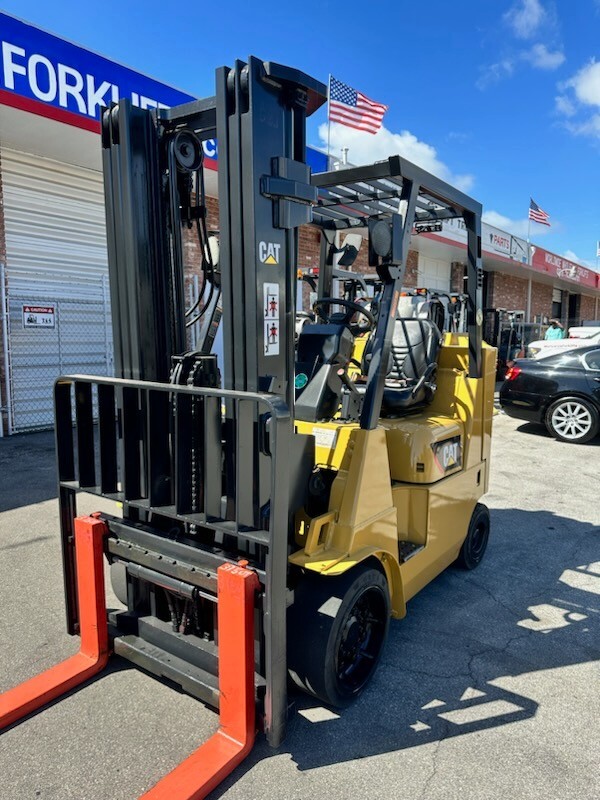 Caterpillar GC40K forklift