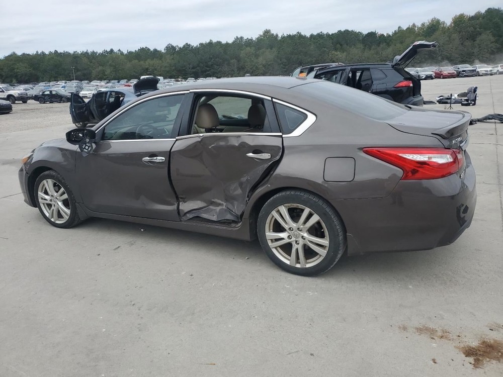 ALTIMA 2017 Glove Box 4910237