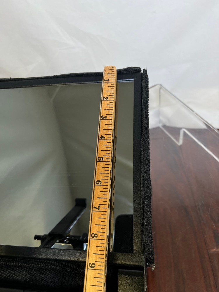 iKan iPad Tablet Teleprompter