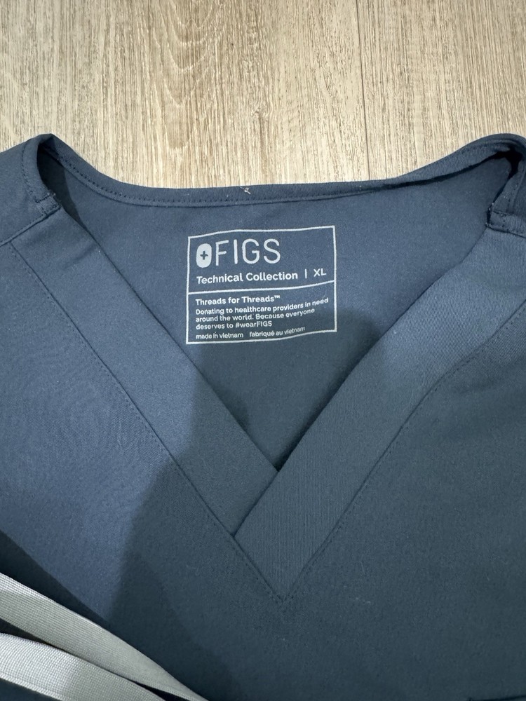 Figs Technical Collection Scrub Set Bluish Gray XL Slightly Worn Comfortable