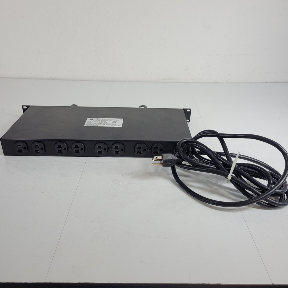 ETA Systems PD8L Power Distribution Conditioner 8 Plug Protected Circuit Breaker