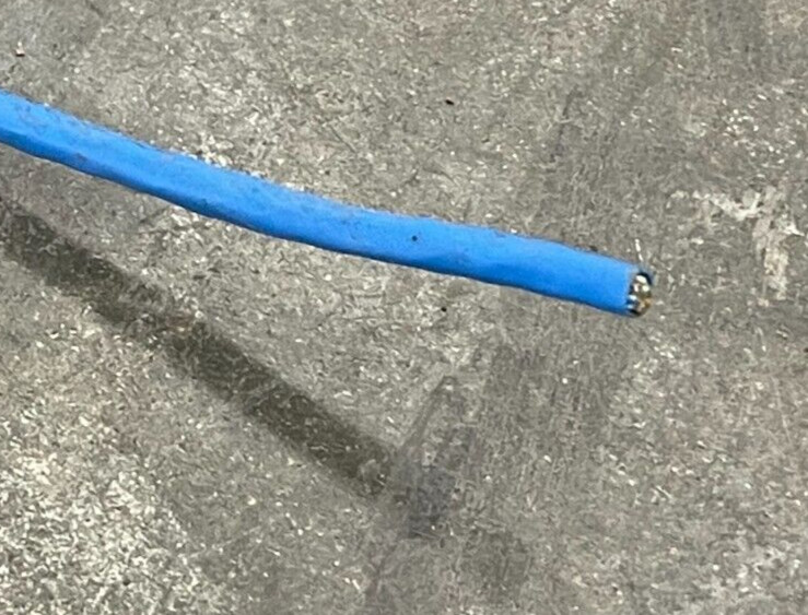 GENESIS 50782106 CAT5E RISER CABLE 24/4 SOLID BC UNSHIELDED 1000'