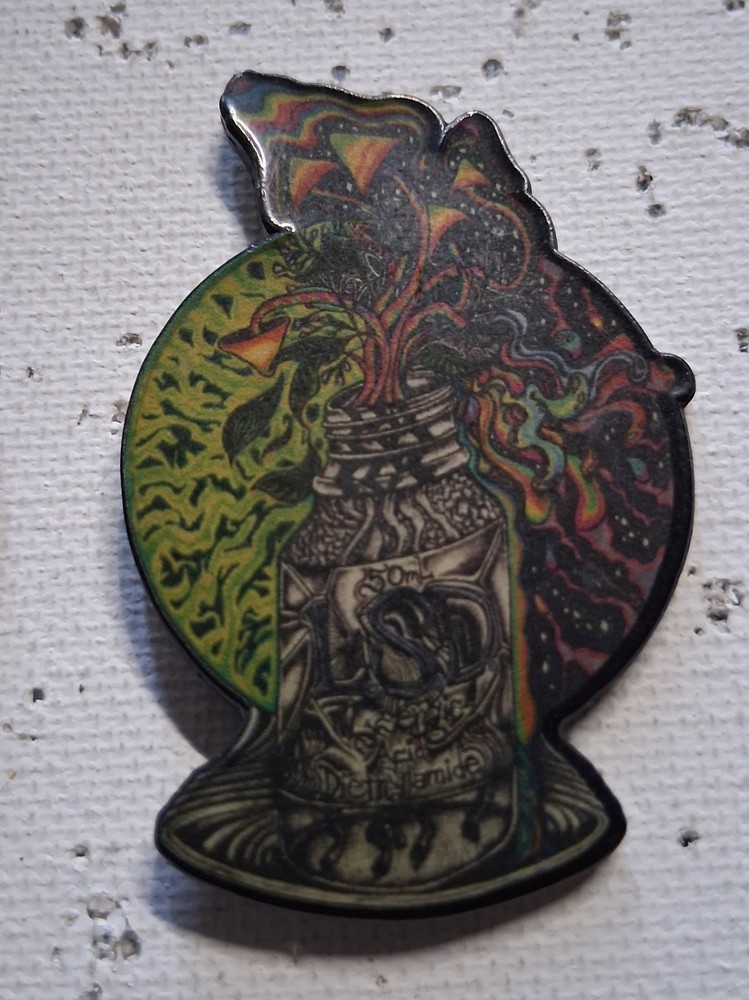 Grateful Dead Artist Medium Size Pin Hustle Pack