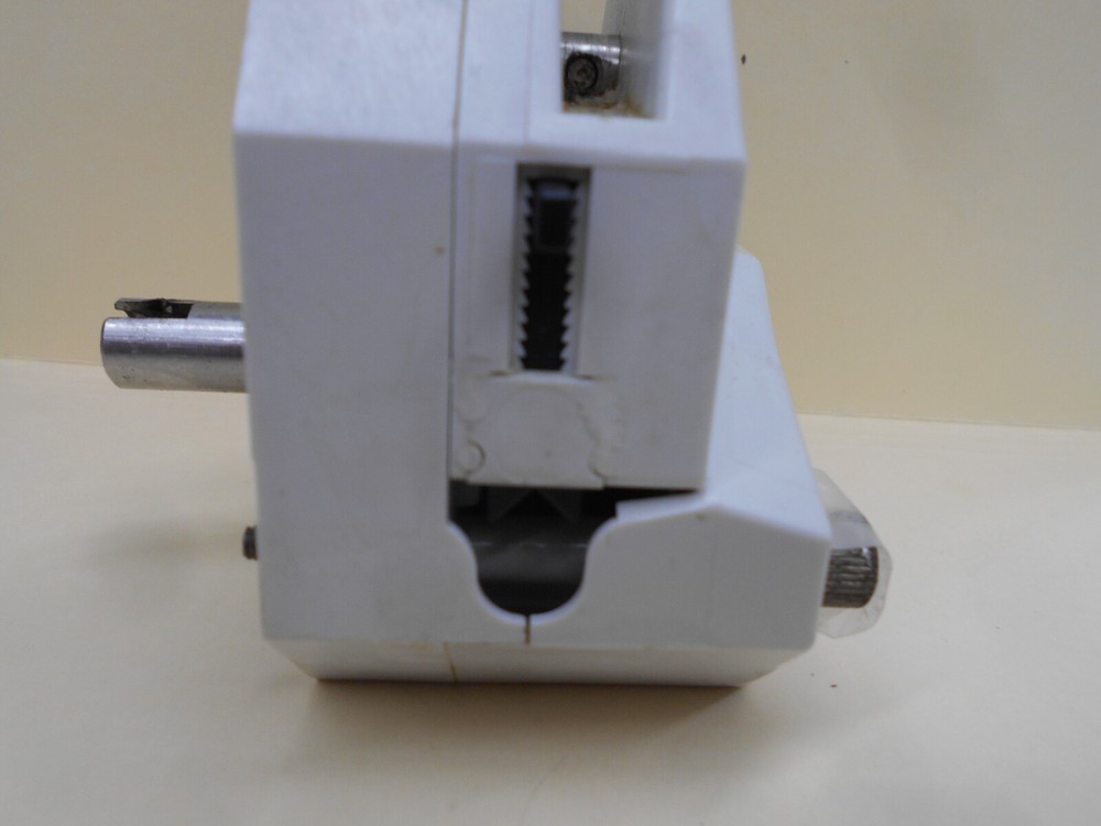 BARANT CO. 7518-30 EASY LOAD MASTERFLEX PERISTALTIC PUMP HEAD