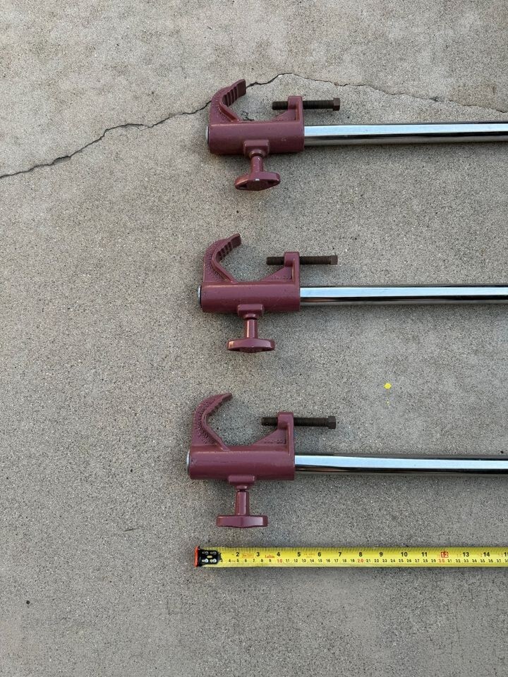 Mole Richardson Telescoping Hanger with Baby Stud Adjustable Height (4-7ft)
