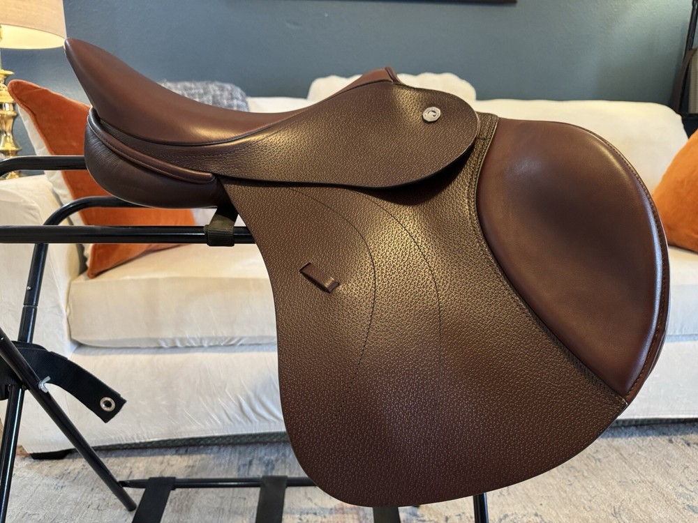 Pegasus Butterfly Sarah Jumping Saddle