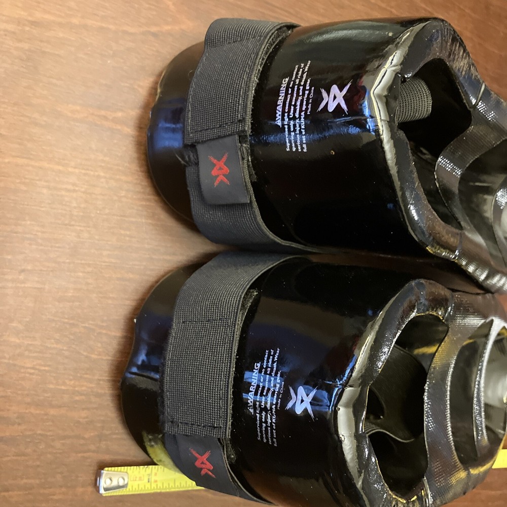 Kuma Medium Foot Martial Arts Sparing Gear. See Description.