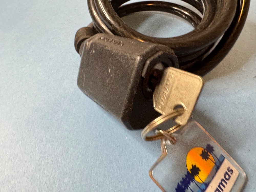 Krypto Cable Lock with Key - Secure bikes, Lock tools, Secure chairs, Flexible!