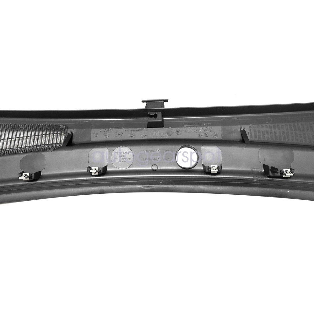 Fits Dodge Durango 2013-15 5182164AH 1Pcs Front Windshield Wiper Cowl Panel Vent