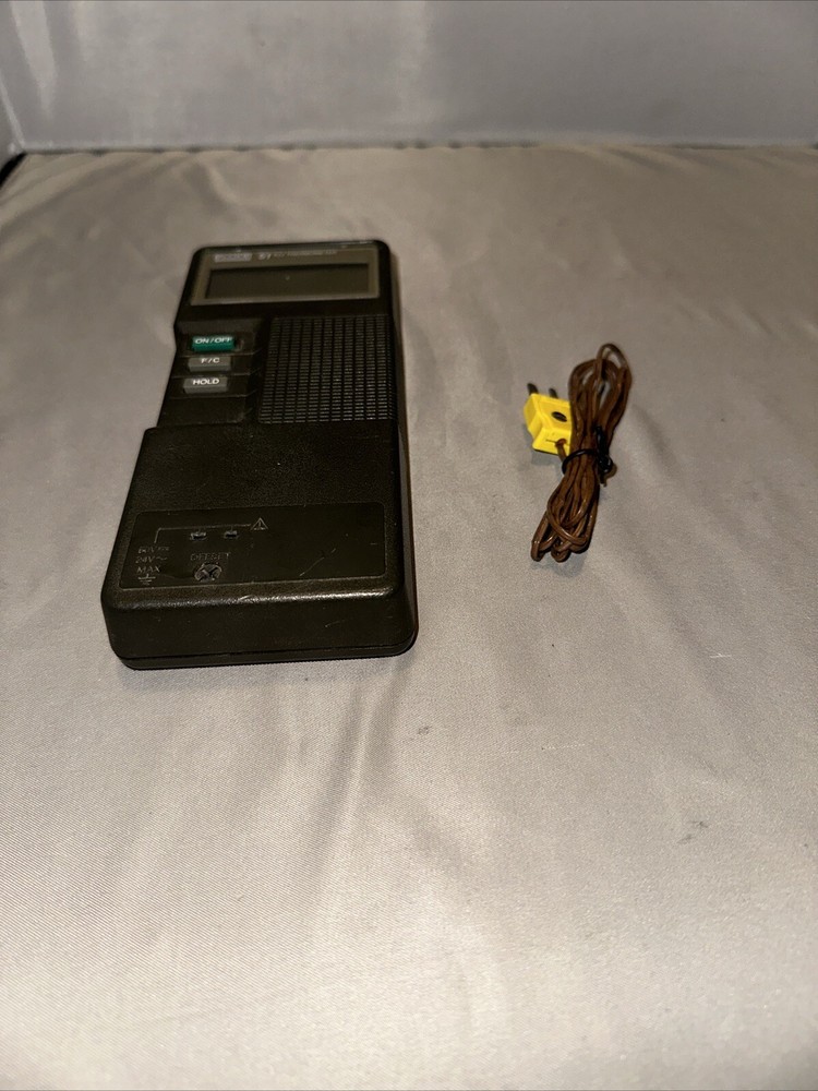 Fluke 51 K/J Thermometer