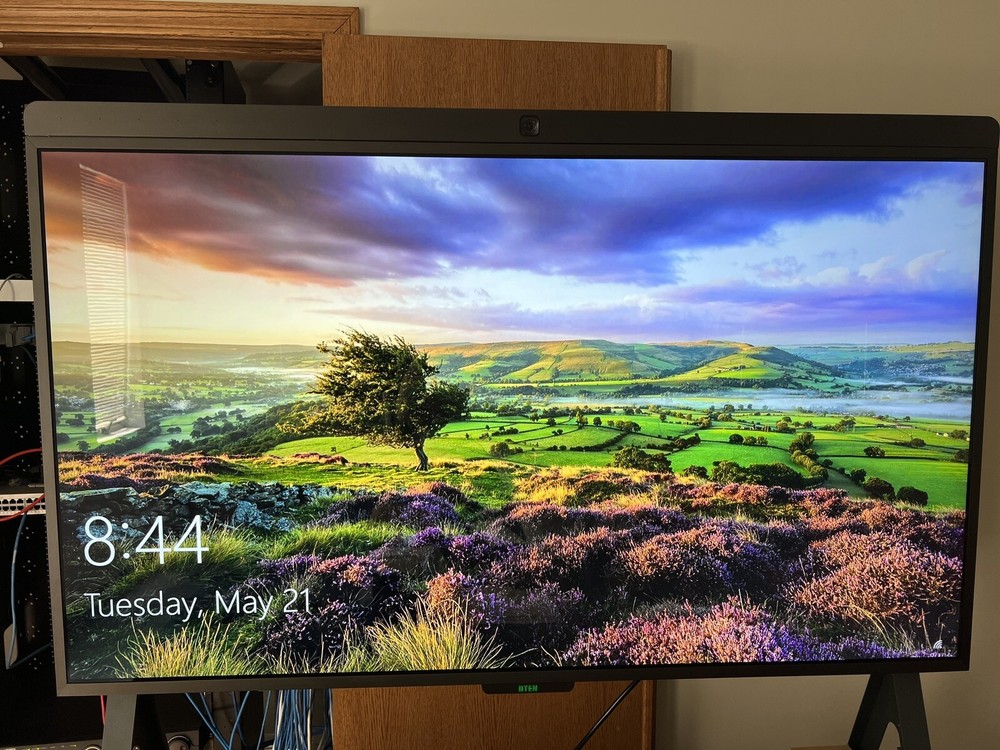 DTEN D7 55" 4K DB0355 All in One Interactive Whiteboard Webcamera TouchScreen