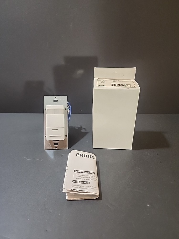 NEW Philips LRS221000 MLE PIR Wallbox Occupancy Sensor Single Relay Switch