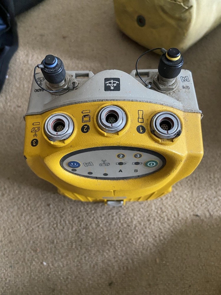 Trimble 5700 GPS Base Station Receiver