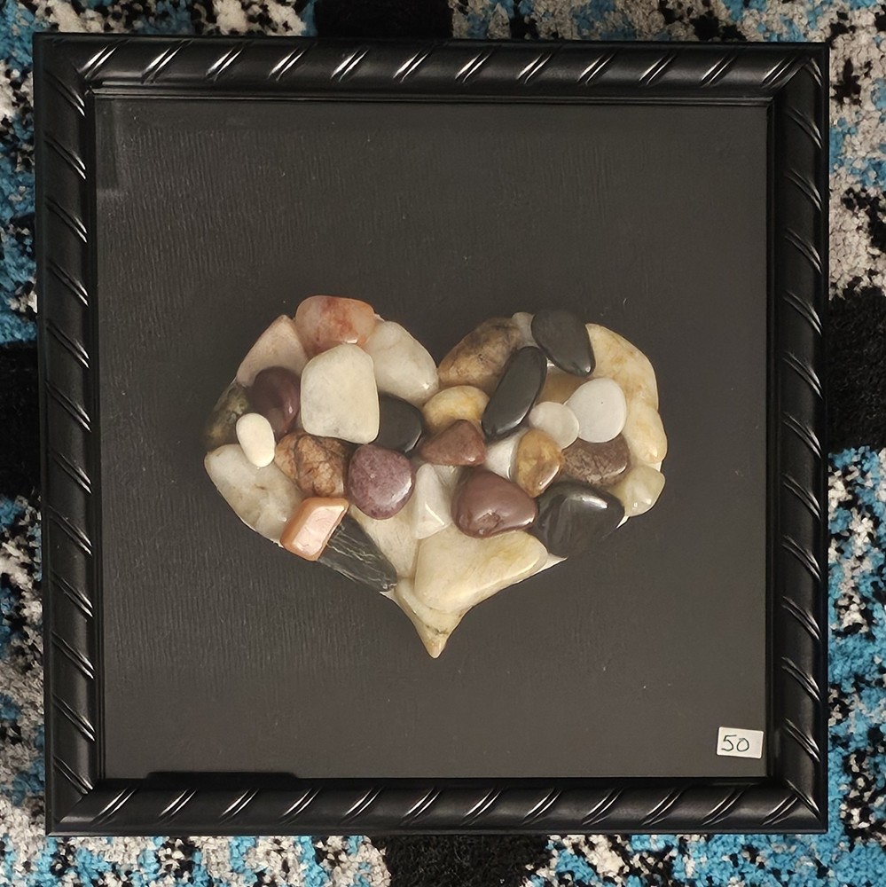 Wall Art Stone Heart Wall Decor