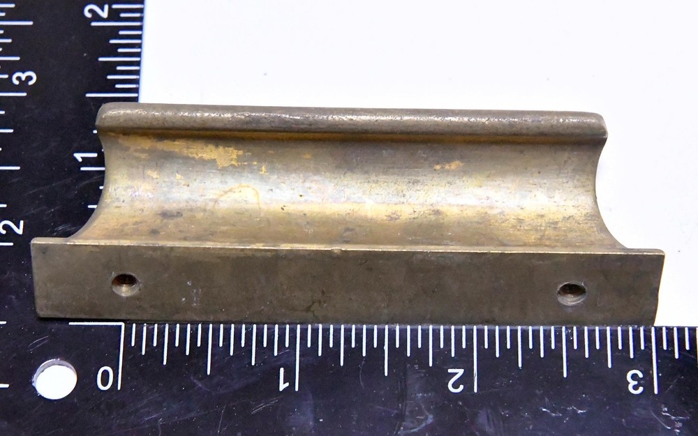 3 MATCHING VINTAGE BRASS DRAWER PULLS HANDLES