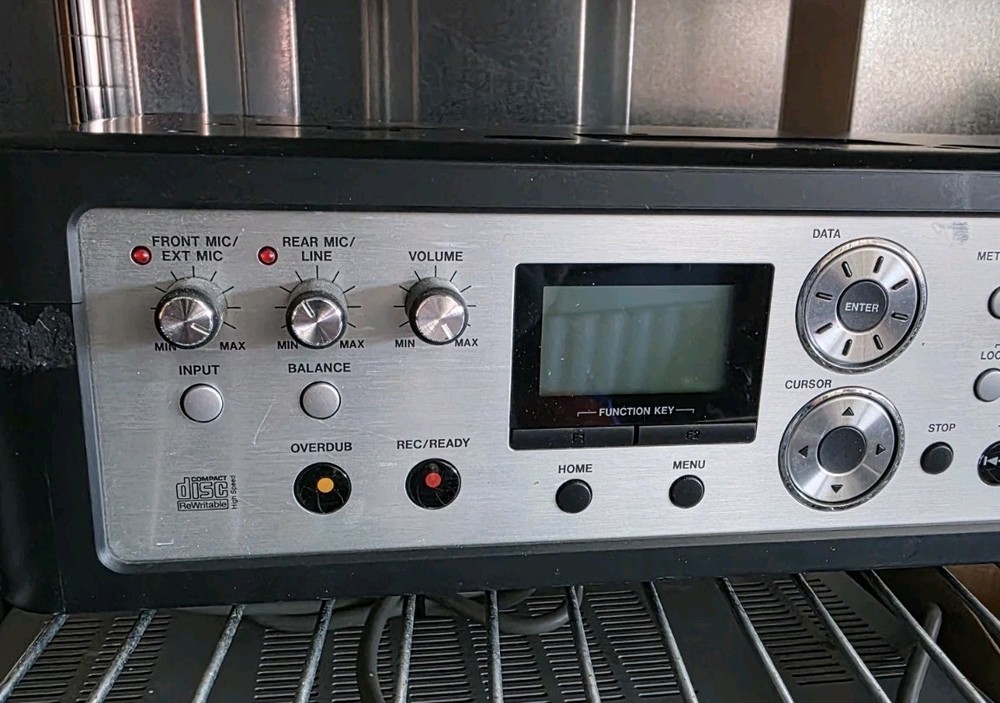 TASCAM BB-1000CD Portable CD SD Recorder - Tested