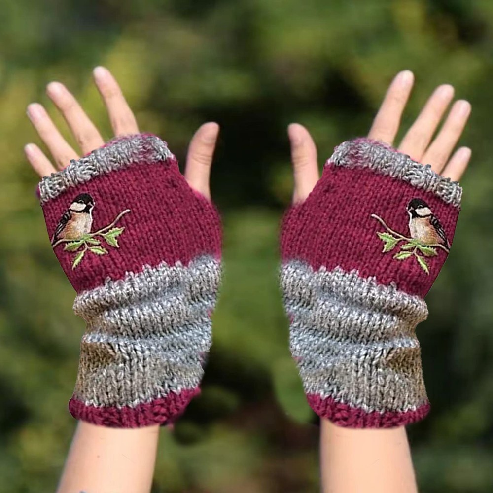 FOOMER Warm Patchwork Embroidered Fingerless Gloves with Medium, Green