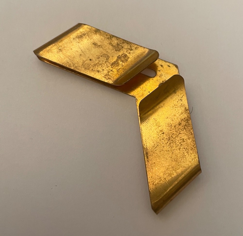 Metallic Shoulder Grade. Sergeant ADL. B (L50)