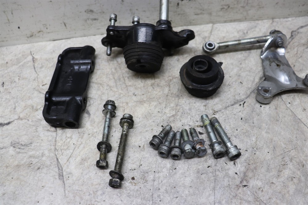 2009-2013 Harley Road Glide Engine Mounting Bolts & Brackets