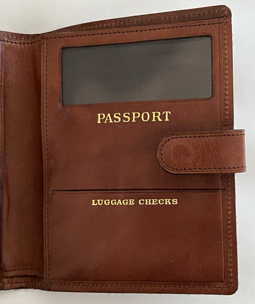 England Highland Hide Passport Wallet