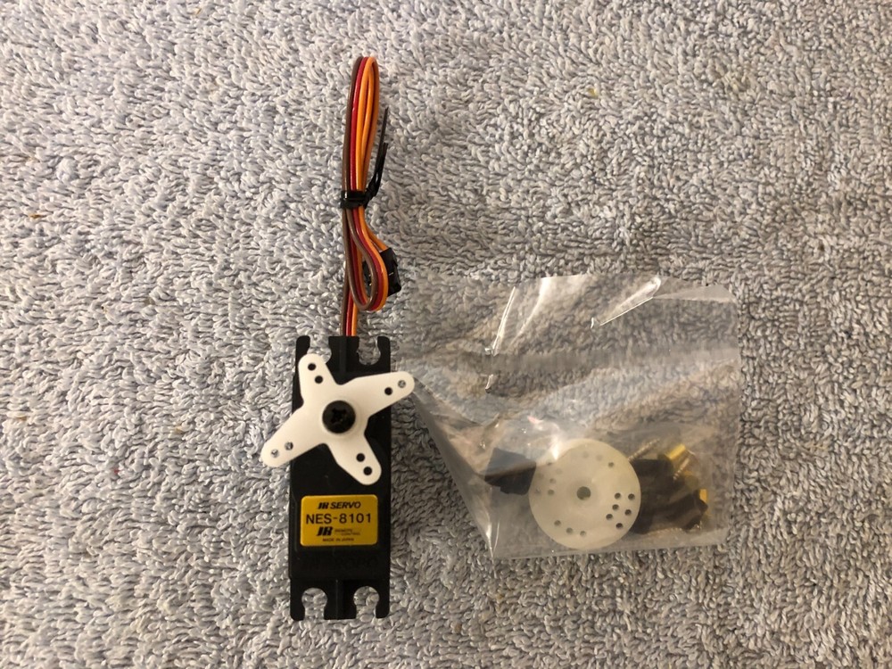JR NES- 8101 - Ultra Precision Servo NEW!!