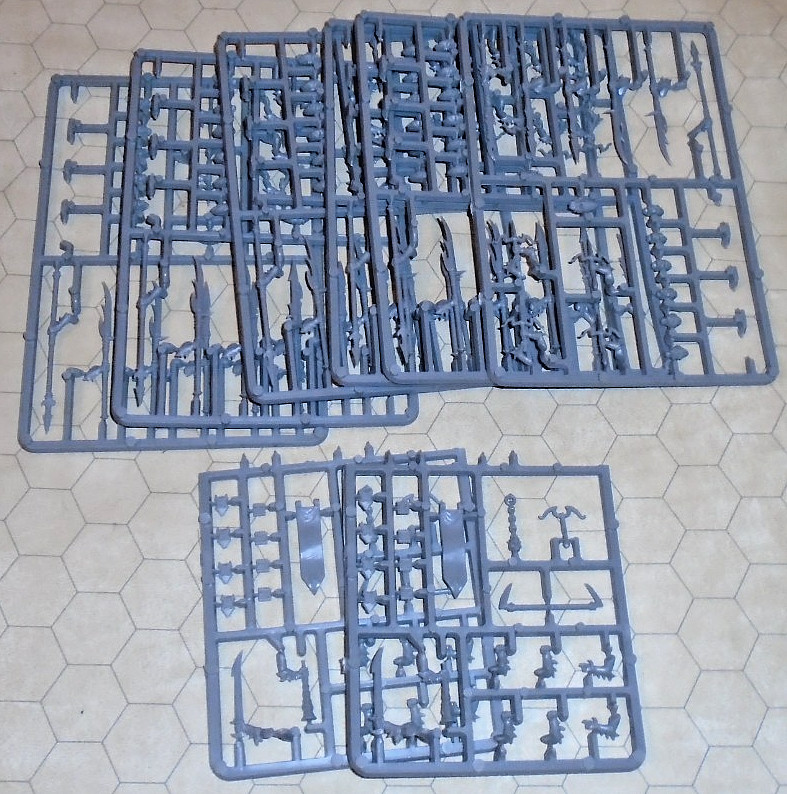 Warhammer Dark Elves Warriors OOP Sprue Bits - Spears, Repeating Crossbows