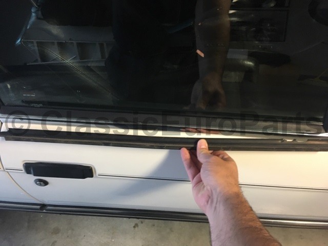 Front Rear side window outer seals weatherstrip scraper for BMW E30 Convertible