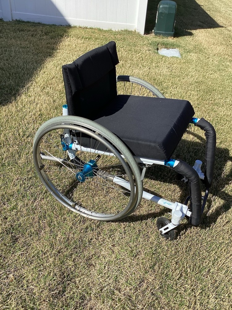 No Limit Slam’r Quickie TNT Fixed Frame Wheelchair As Read Description