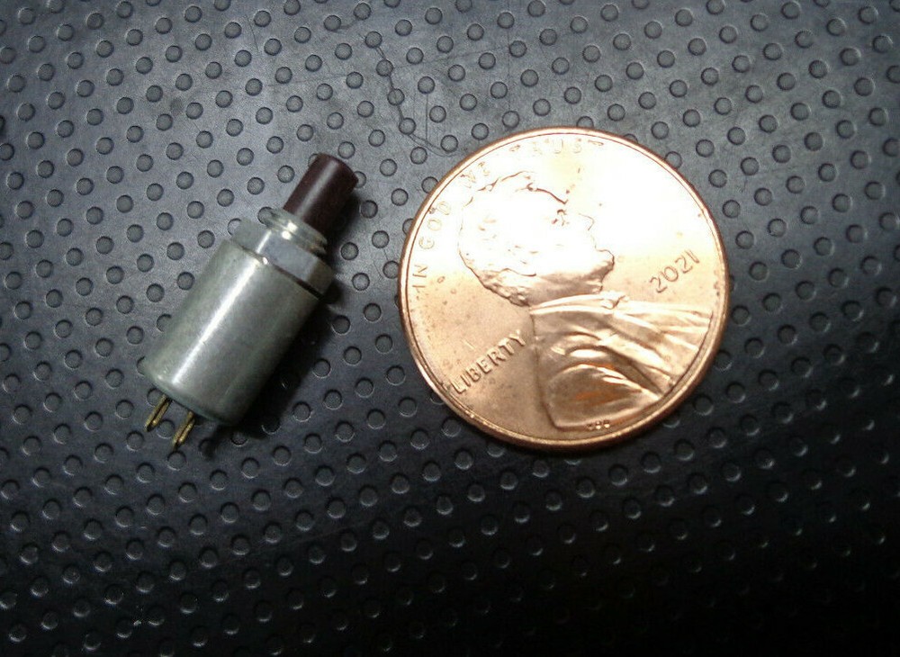 1 Grayhill tiny PUSH BUTTON MOMENTARY SWITCH maroon small round hole panel mount