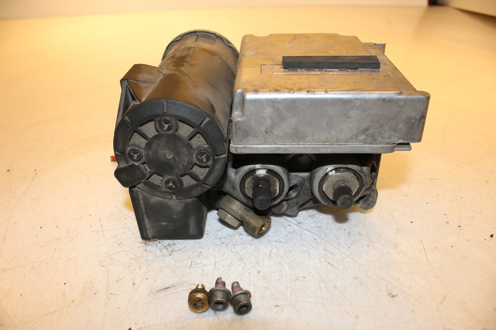 2001 BMW R1100rt Abs Pump Unit Module 34 51 2 331 935