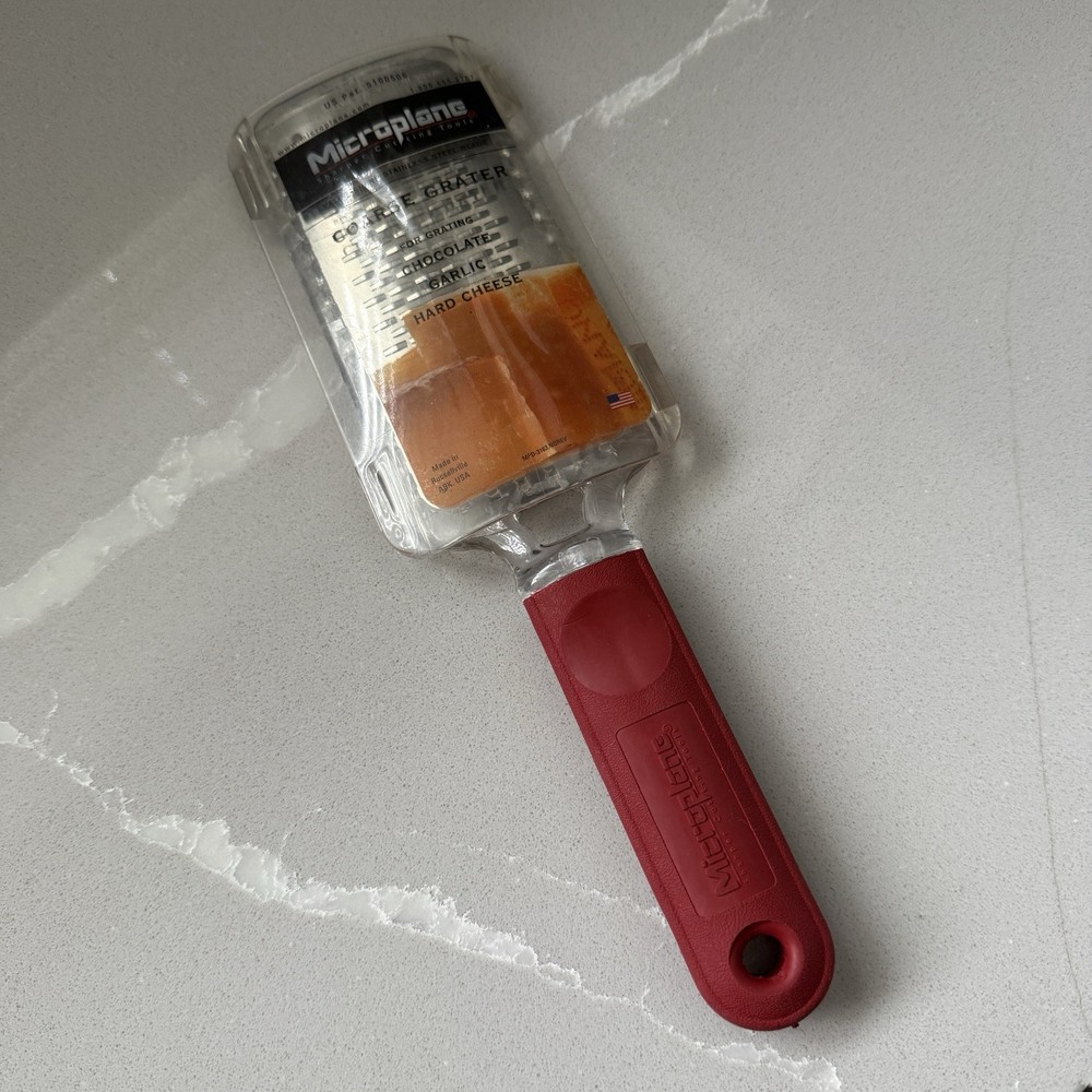 NEW Microplane Coarse Grater With Cover Sharper Cutting Tools