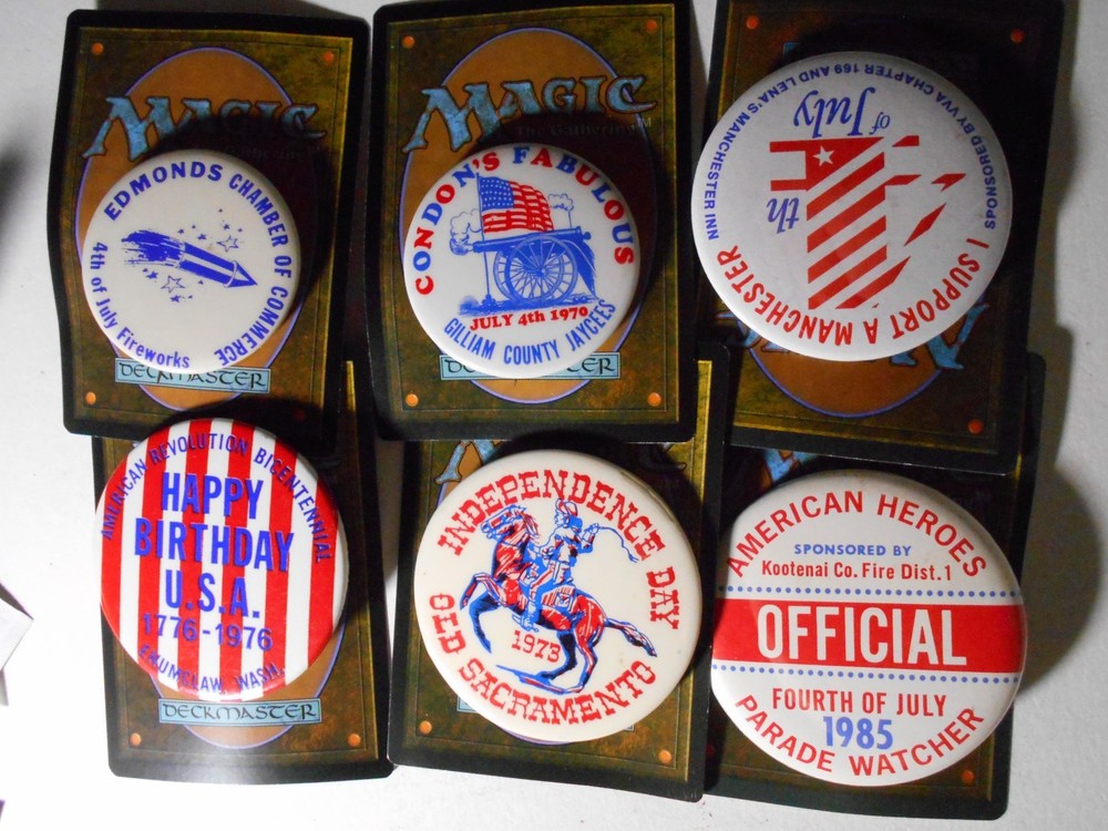 PL204: 6 different 4th of July pinback buttons