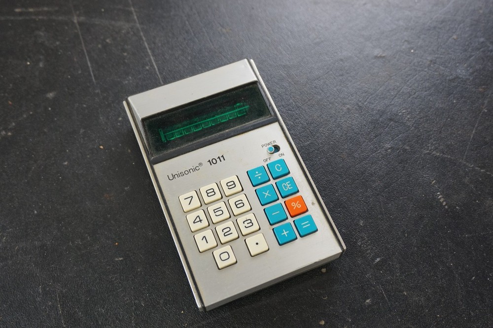 Unisonic 1011 Calculator
